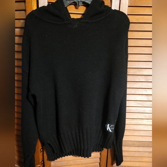 Calvin Klein Woman’s black Side Slits Hoodie Knitted Sweater. Size XS - Picture 5 of 9